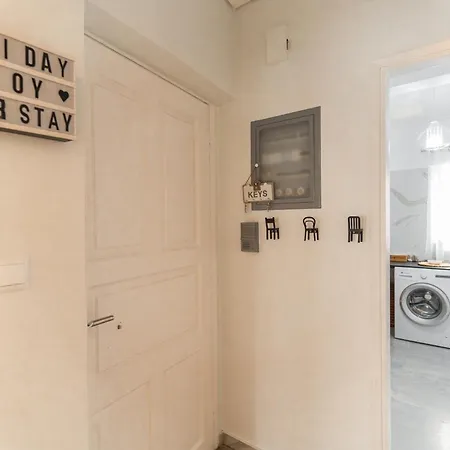 Acrolofts M62 Apartment