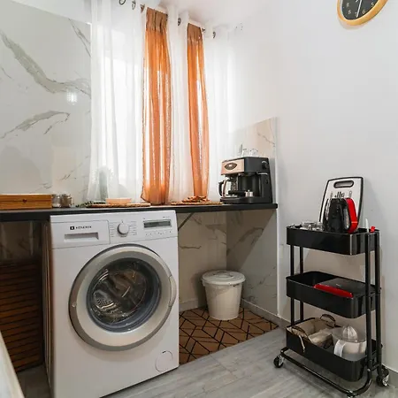 Acrolofts M62 Apartment *